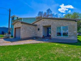 216 Lakeview