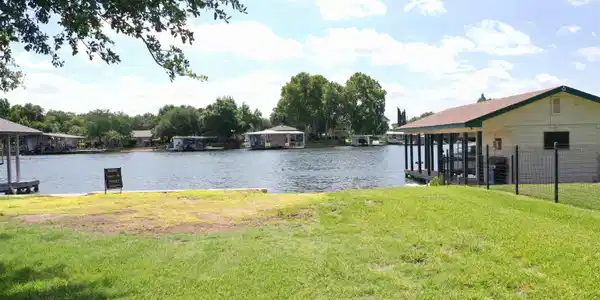 131 Web Isle Dr
