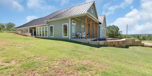 908 Sandy Mountain Drive