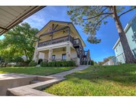 522 E Lakeshore