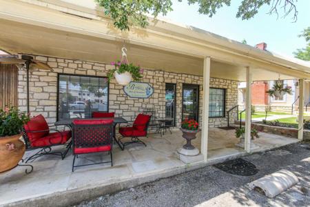 416 B Main Street