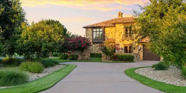 305 La Serena Loop