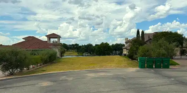 Image 4 Image 4