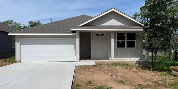 850 Pine