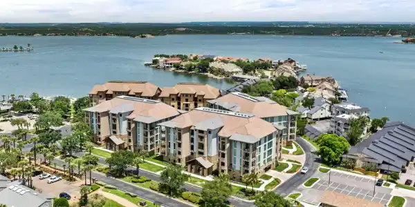 84 island Dr #9402