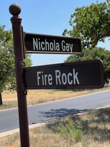 AH1078 Nichola Gay