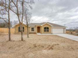 1408 Redwood Drive