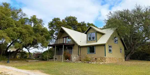 109 Garrett Trail