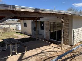 709 Pecan Valley Rd
