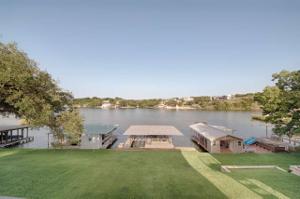 804 Sunrise Lane