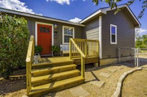 143 W Sweetbriar