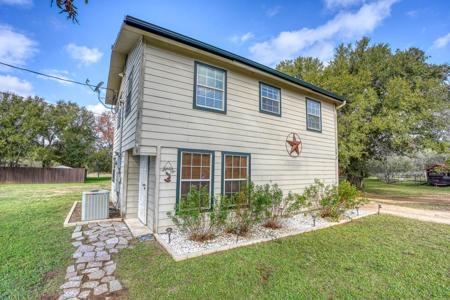 1706 Westcrest