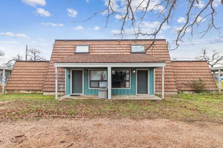 220 Big Oaks Drive