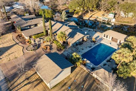 307 Oleander Drive