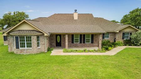 200 Apache Trail Street