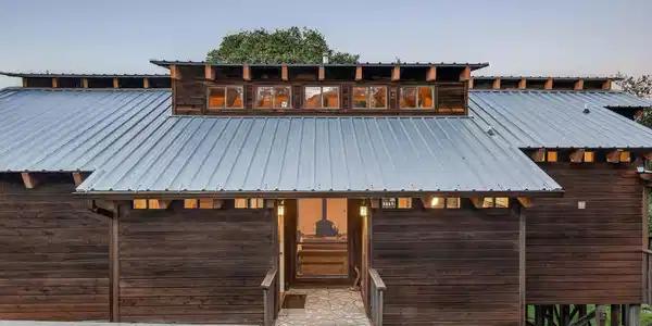 2512 Sunset Cliff Road
