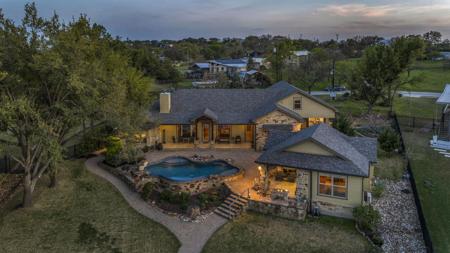 3802 Packsaddle