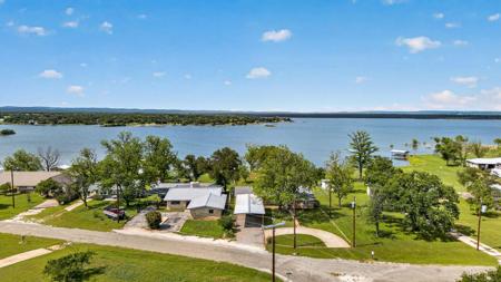 704 Golden Beach Dr