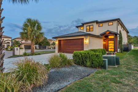 103 Cove East
