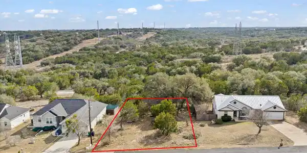 Lot-39 Knights Row