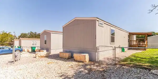 105 E Briar Drive