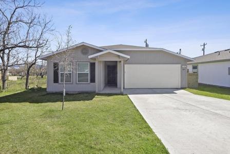 819 Aspen Lane