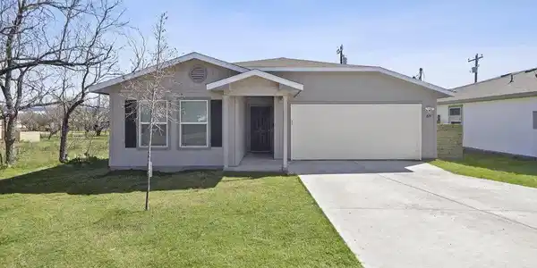 819 Aspen Lane