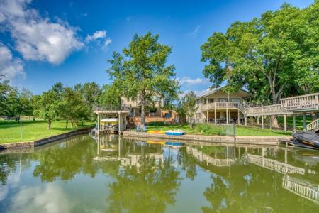 425 Sandy Mountain Drive