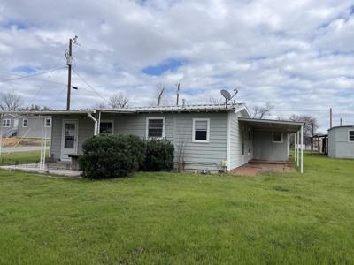1201 Apache Drive
