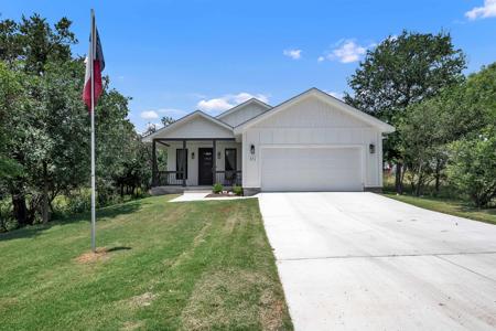 832 Fir Lane