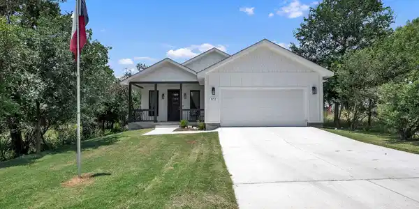 832 Fir Lane