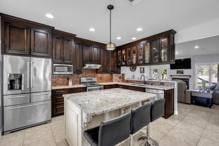 1303 PRAIRIE CREEK Drive
