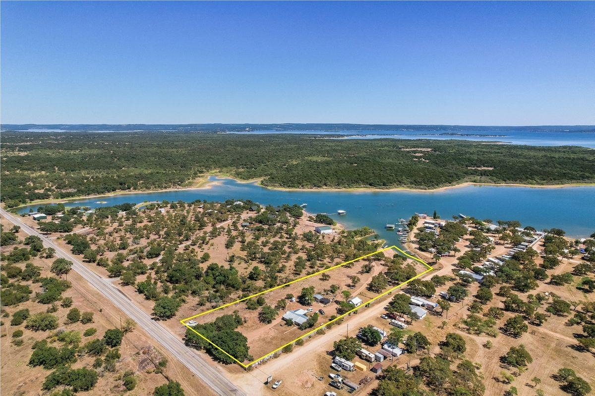 8164 Highway 261 Buchanan Dam TX Lhrmls 01079979 LakeHomes