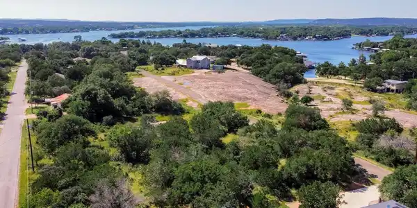 Lot 308 W Greenbriar Drive