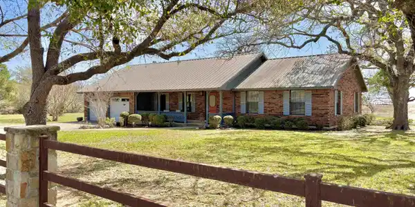 114 Shady Grove