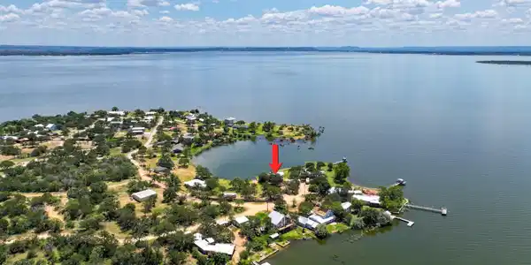374 W Lakecrest