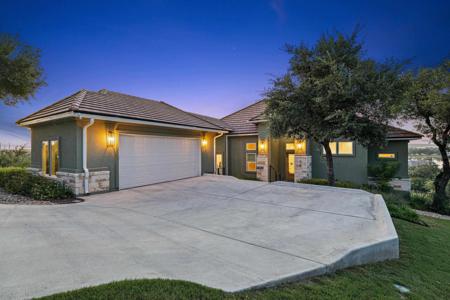 520 Bendito Way