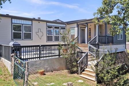 134 Pebble Lane