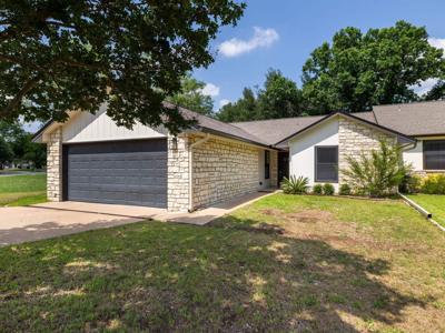 26 Fairway Ln