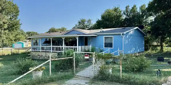 1403 Village Loop