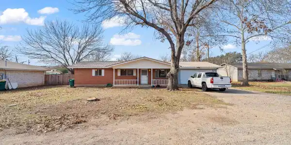 1208 Mulberry Drive