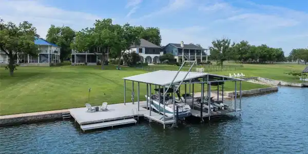 1002 Pecan Circle