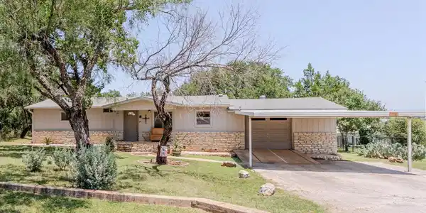 710 MATERN DR.