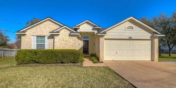 110 Duke Dr