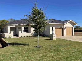 102 Lampasas Ct