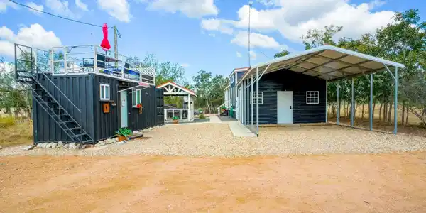 Image 4 Image 4