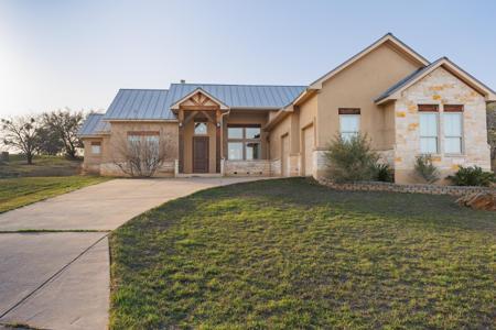 3206 Douglas Drive