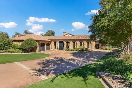 252 La Serena Loop