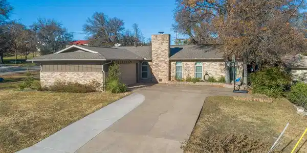 219 Villa Vista Way