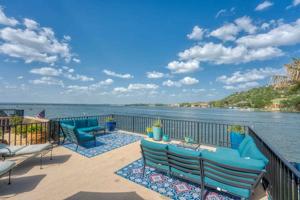 403 Horseshoe Bay North Blvd
